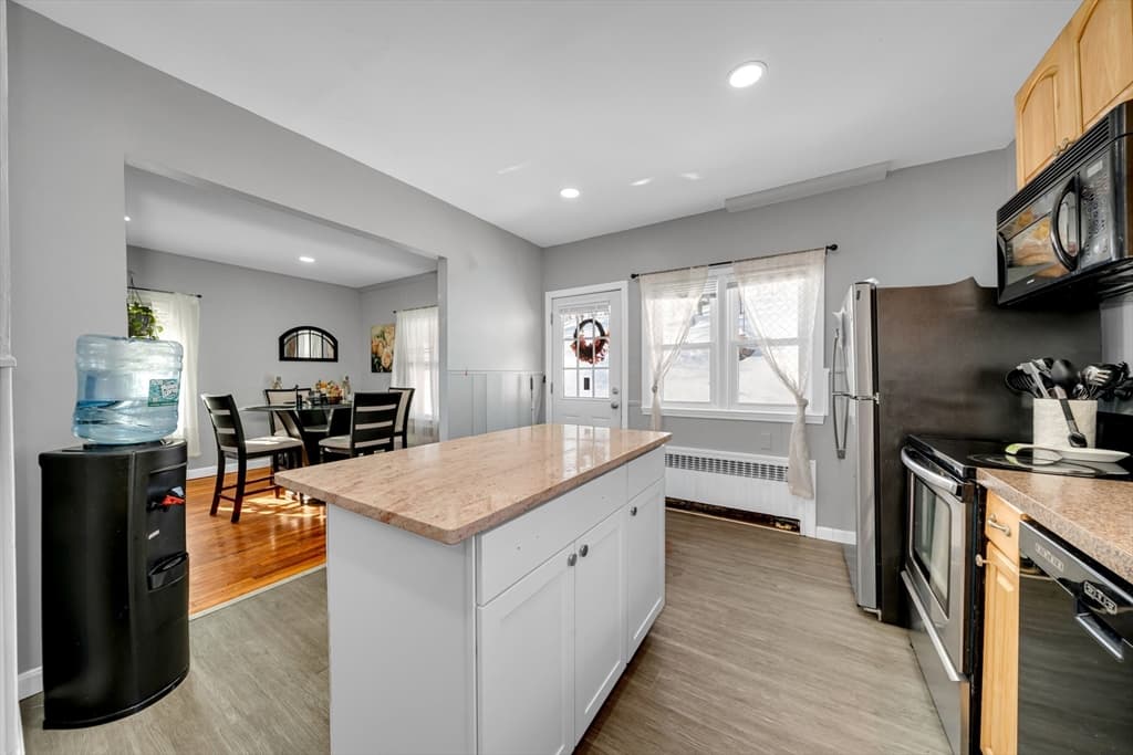54-56 North Main St, Leominster MA 01453 photo 5