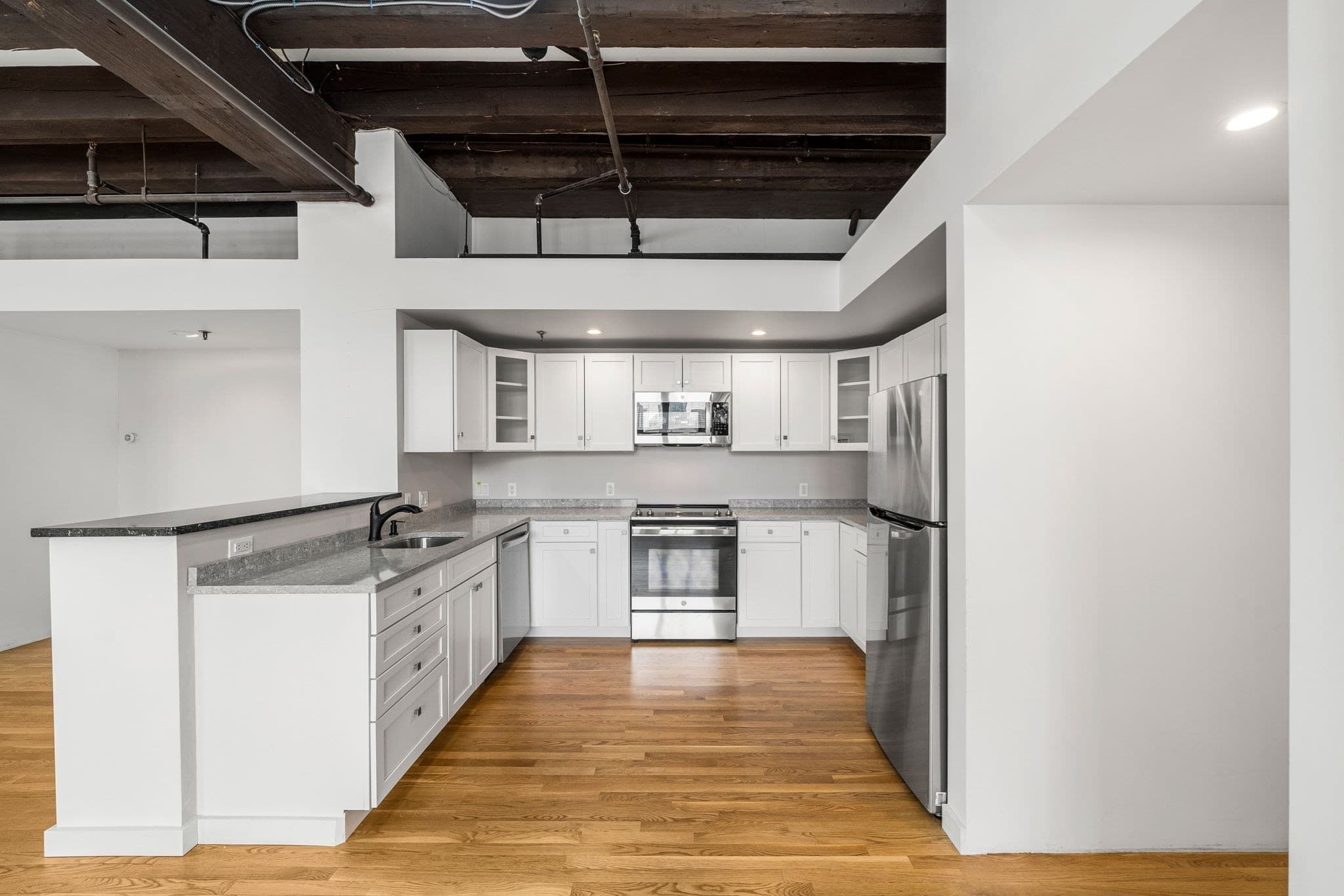 Stock Cooperative at 259 A Street # 21, Boston MA 02210, photo 7 of 18