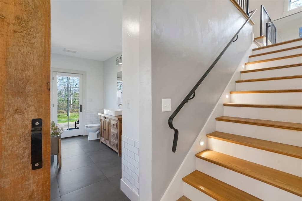114 Meetinghouse Way, Edgartown MA 02539 photo 19