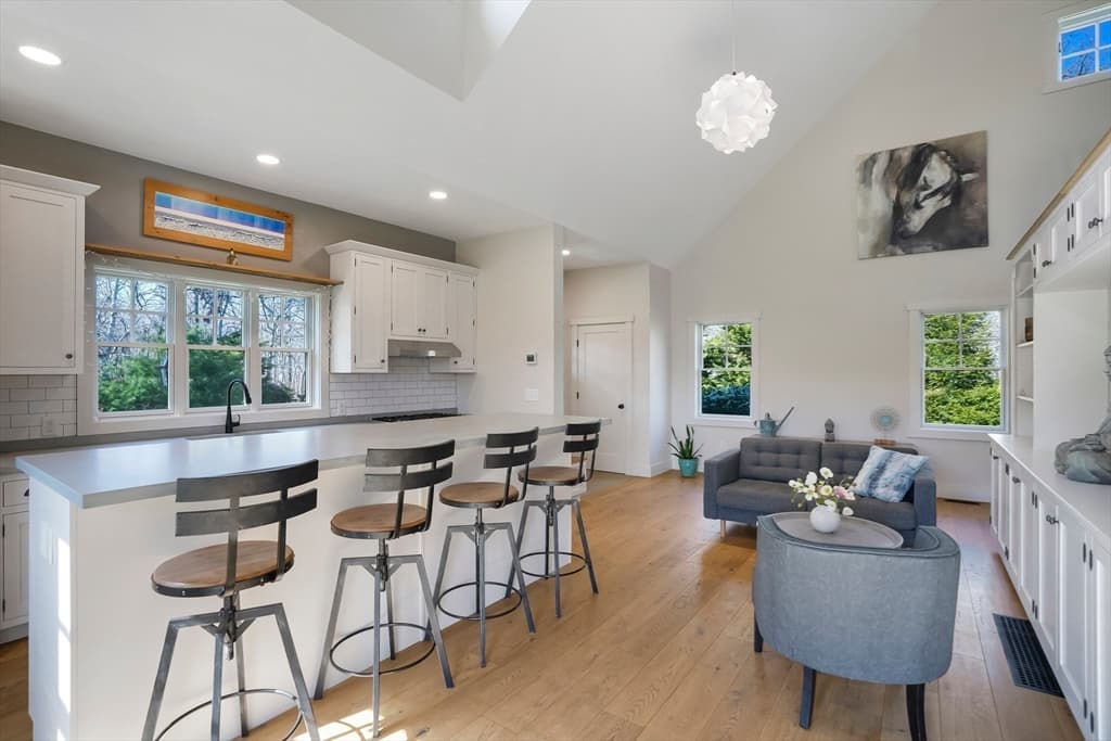 114 Meetinghouse Way, Edgartown MA 02539 photo 8