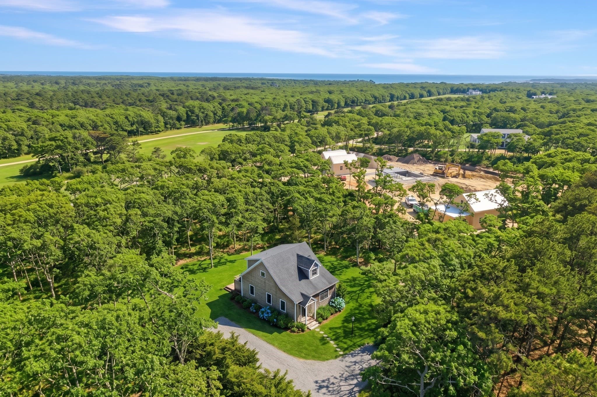 Residential at 114 Meetinghouse Way, Edgartown MA 02557, photo 5 of 6