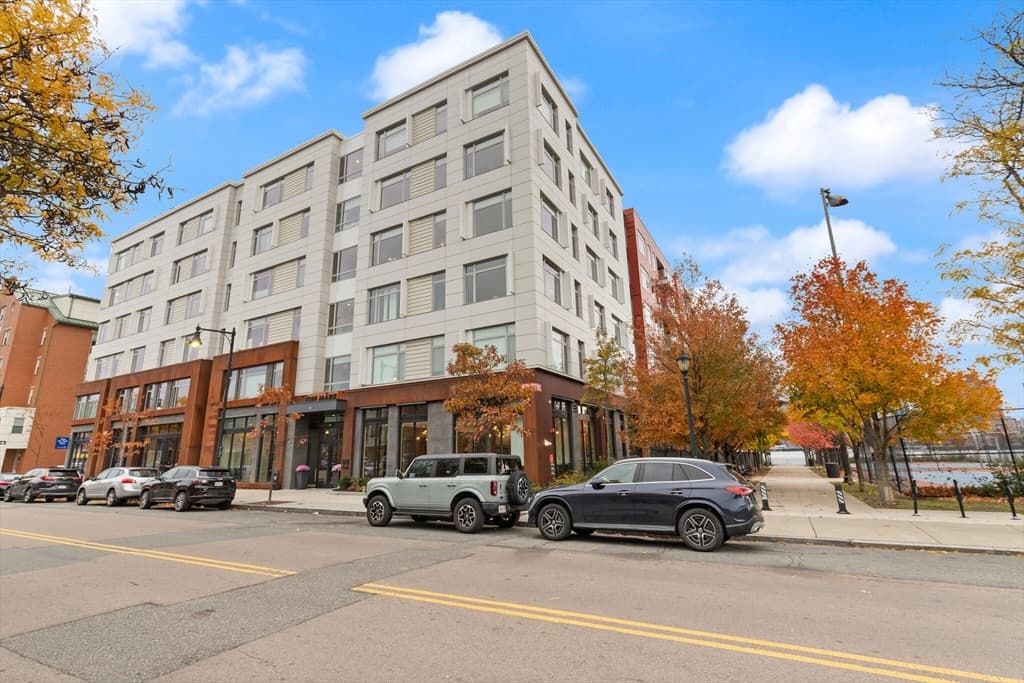 Condominium at 99 Sumner # 612, Boston MA 02128, photo 2 of 42