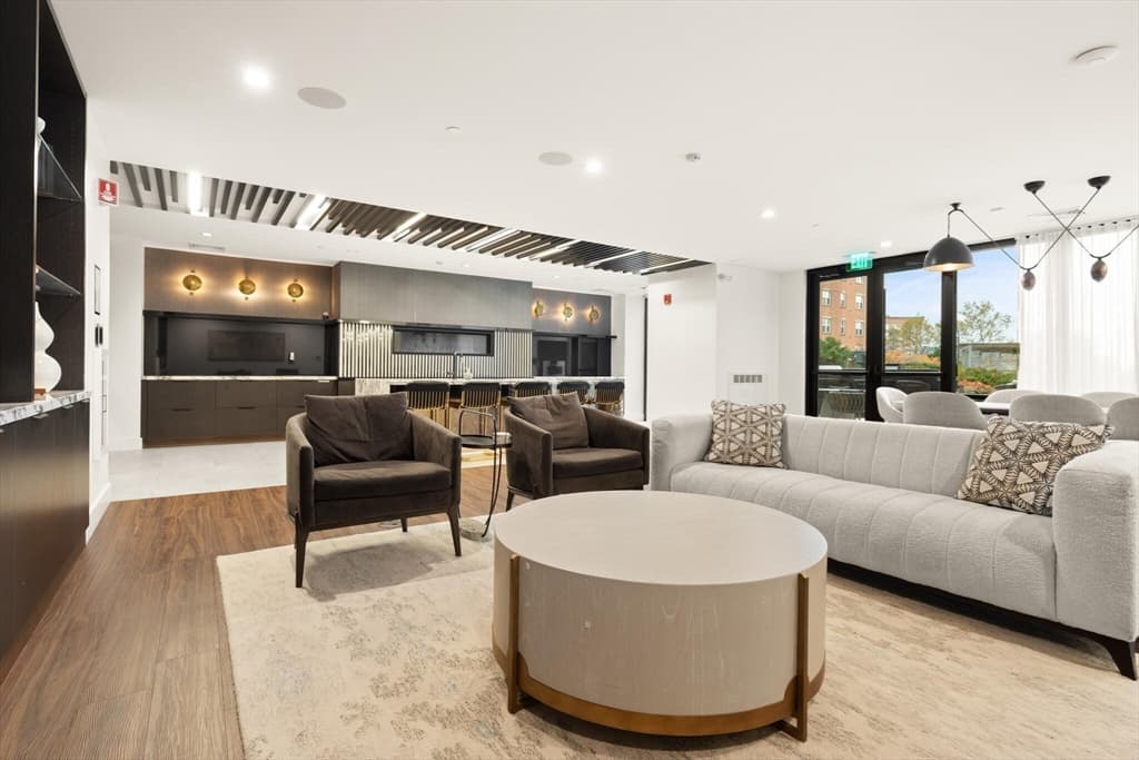 Condominium at 99 Sumner # 612, Boston MA 02128, photo 32 of 42
