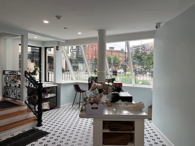 Commercial Sale at 570 Tremont Street, Boston MA 02116, photo 3 of 3