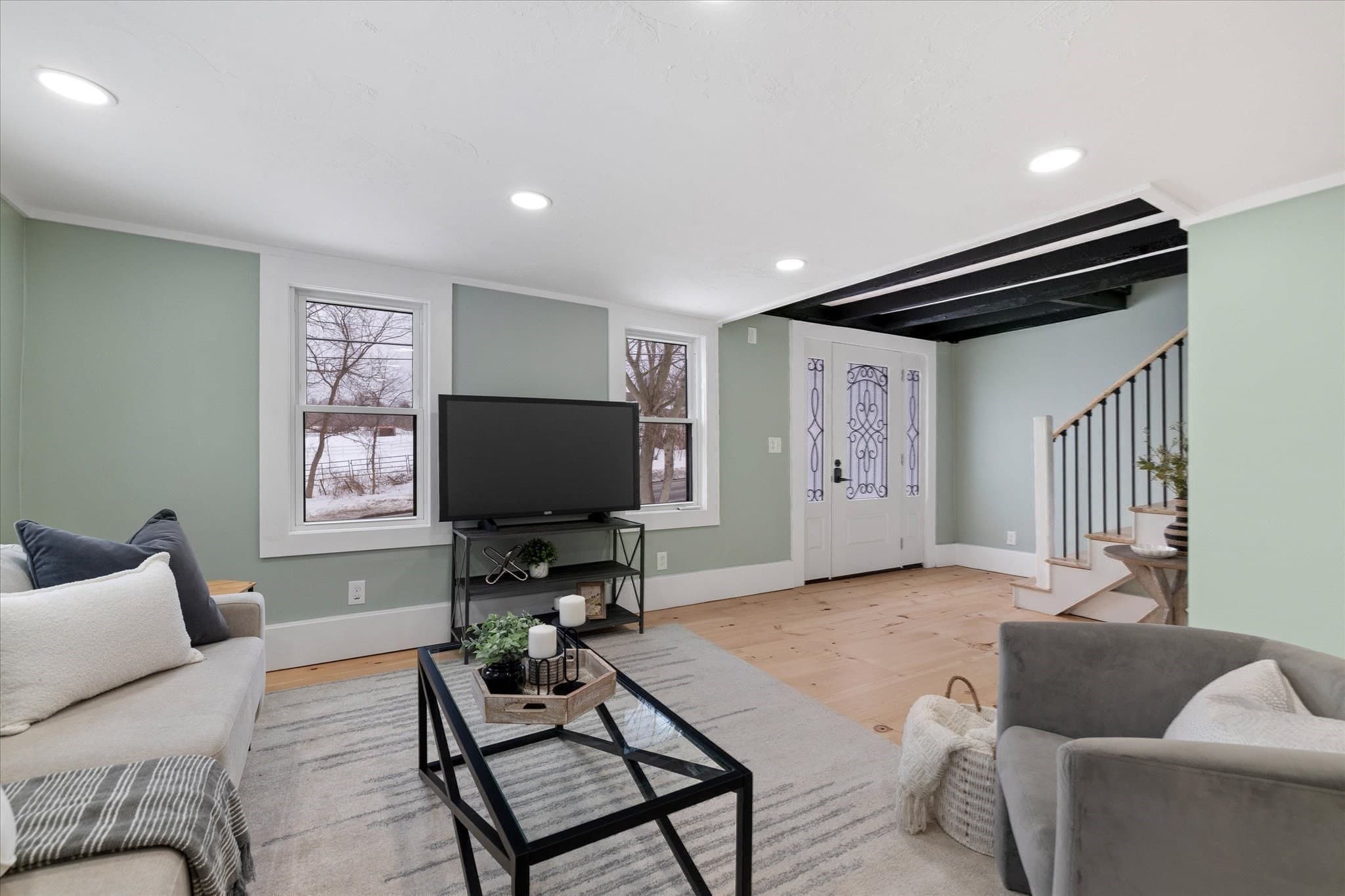 Single Family Residence at 294 Boston Road, Sutton MA 01590, photo 16 of 40