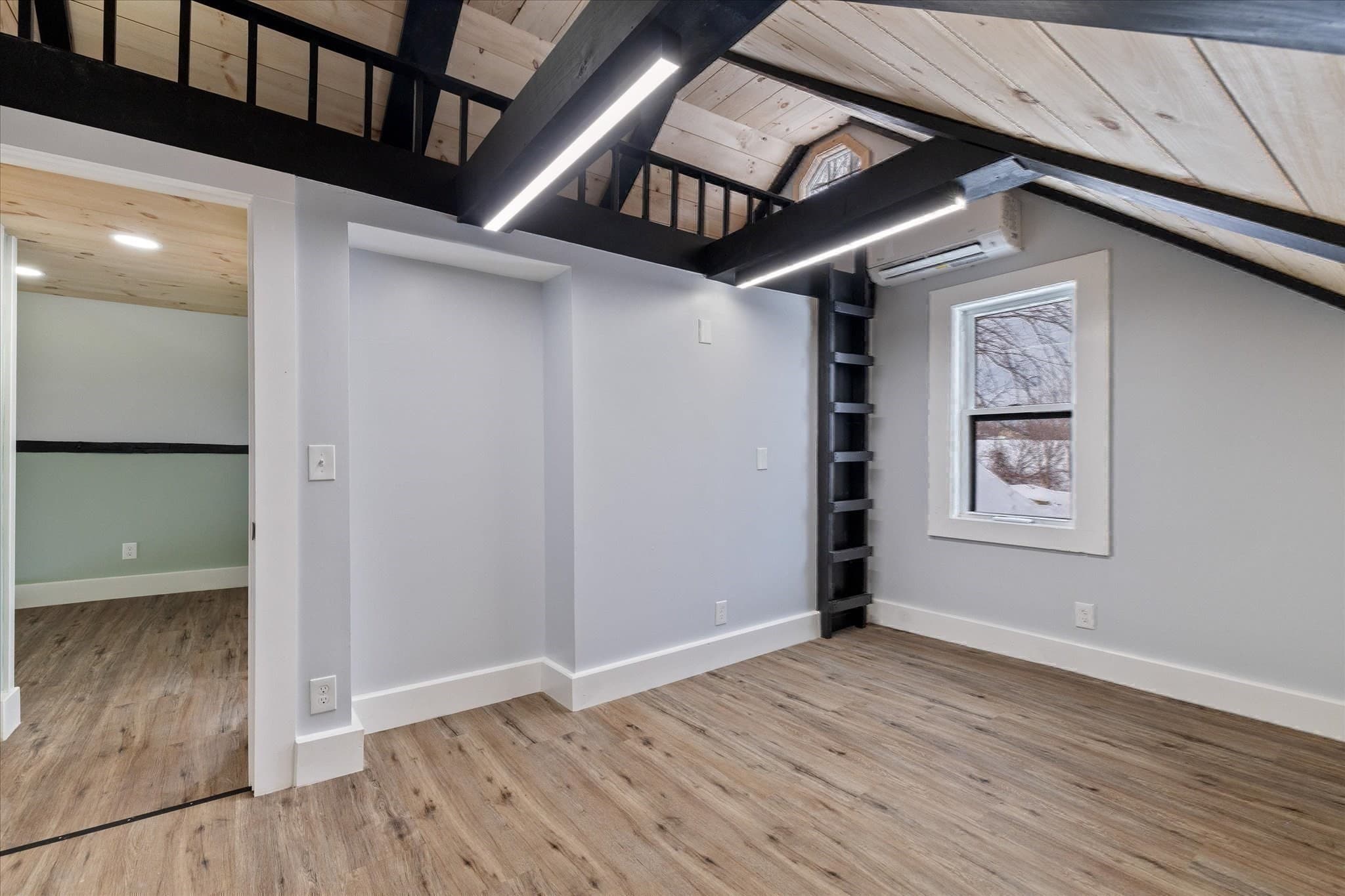 Single Family Residence at 294 Boston Road, Sutton MA 01590, photo 33 of 40