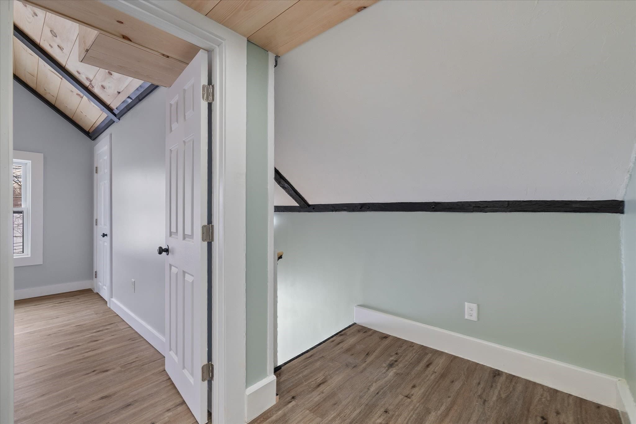 Single Family Residence at 294 Boston Road, Sutton MA 01590, photo 29 of 40