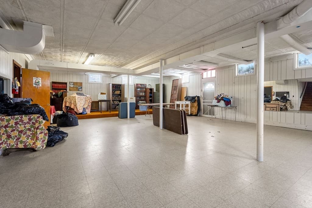 391 Onset Ave, Wareham MA 02538 photo 18