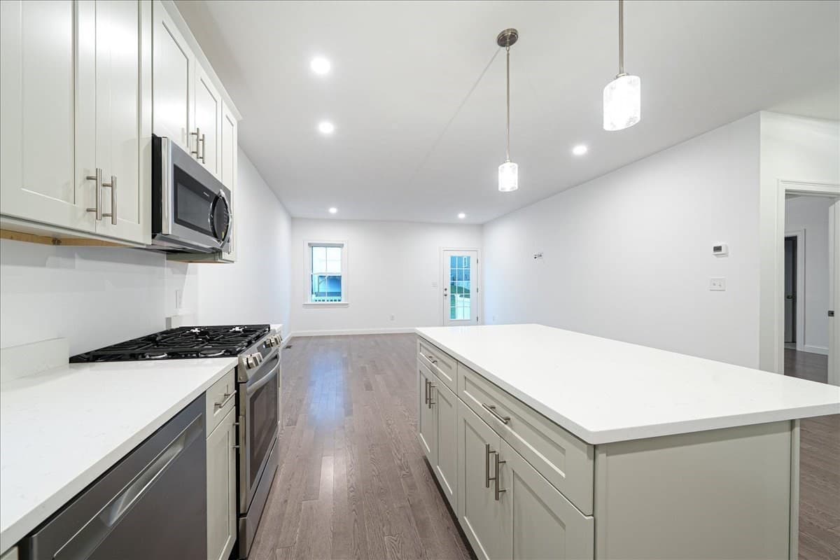 Condominium at 3 Black Bear Circle # 3, Milford MA 01757, photo 22 of 27