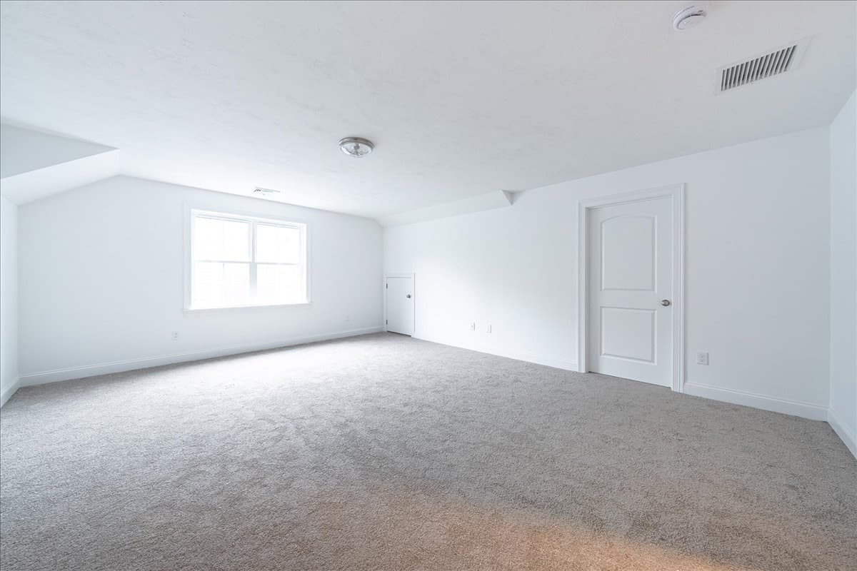 Condominium at 3 Black Bear Circle # 3, Milford MA 01757, photo 7 of 27