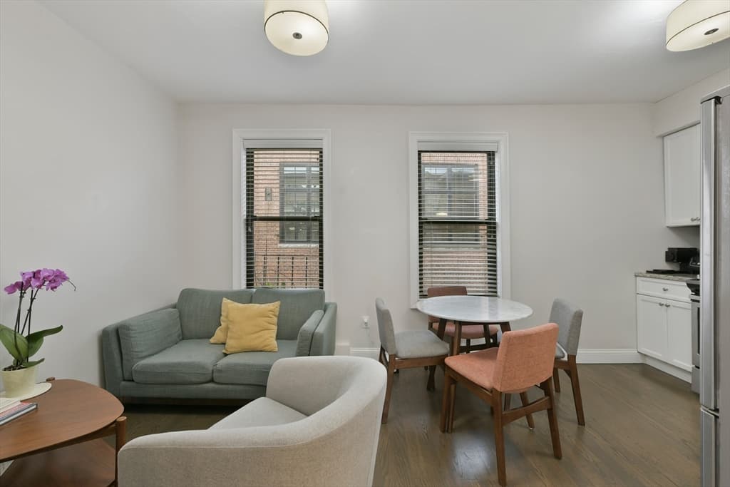 Condominium at 135 Havre Street # 2, Boston MA 02128, Boston, photo 4 of 17