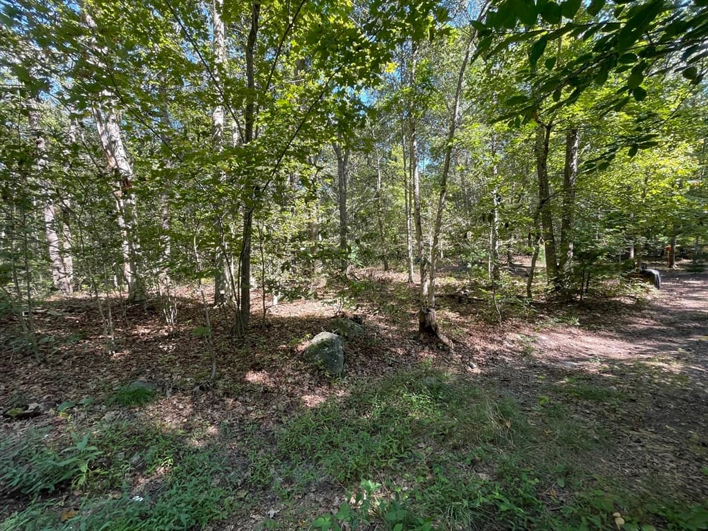 156 Rocky Hill Rd, Rehoboth MA 02769 photo 2