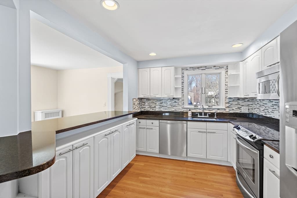 150 Hubbard Street # B, Concord MA 01742 photo 2