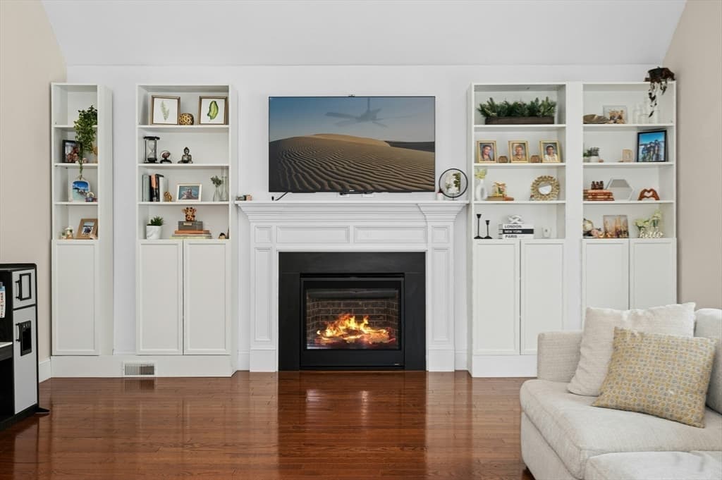 Condex at 82 Pleasant Street # 82, Medfield MA 02052, Medfield, photo 14 of 31