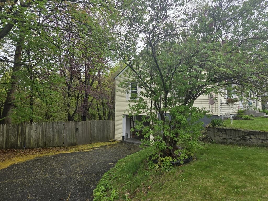 Single Family Residence at 242 Pleasant Street, Leominster MA 01453, photo 2 of 33