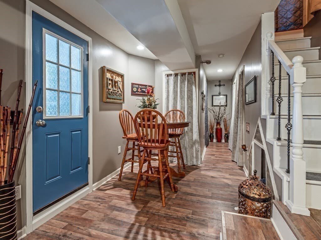 Single Family Residence at 242 Pleasant Street, Leominster MA 01453, photo 12 of 33