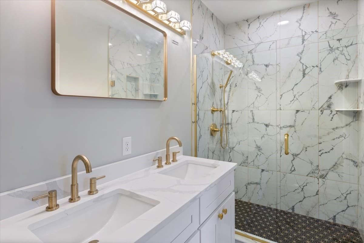 Condominium at 30 Dighton # 1, Boston MA 02135, photo 7 of 18