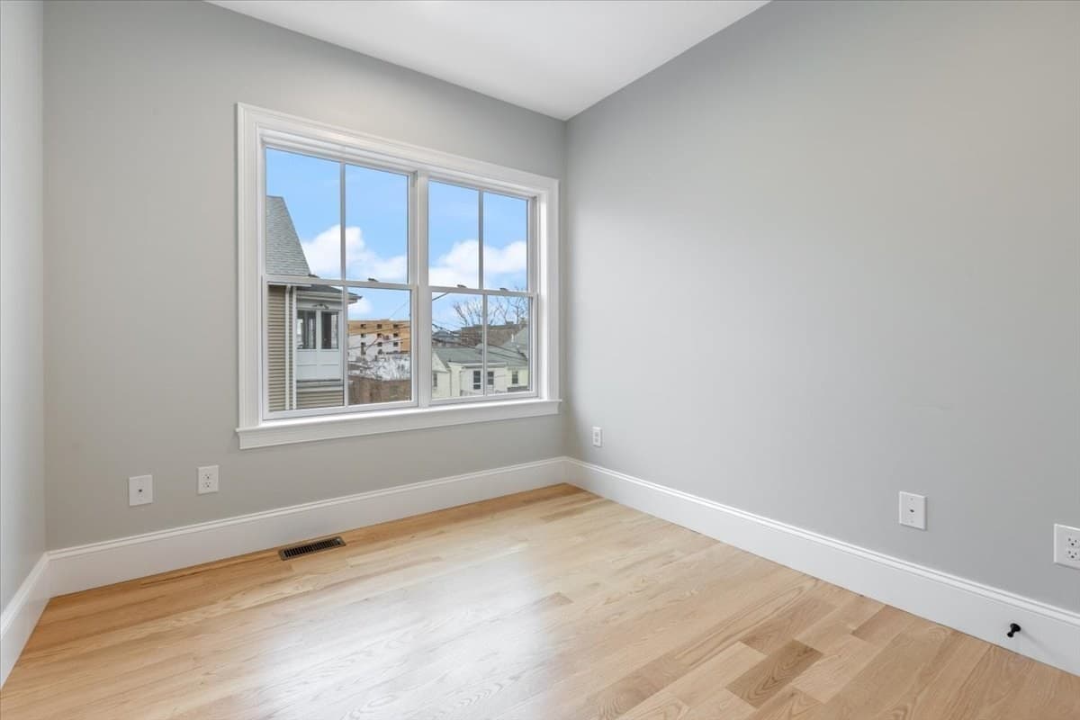 Condominium at 30 Dighton # 1, Boston MA 02135, photo 10 of 18