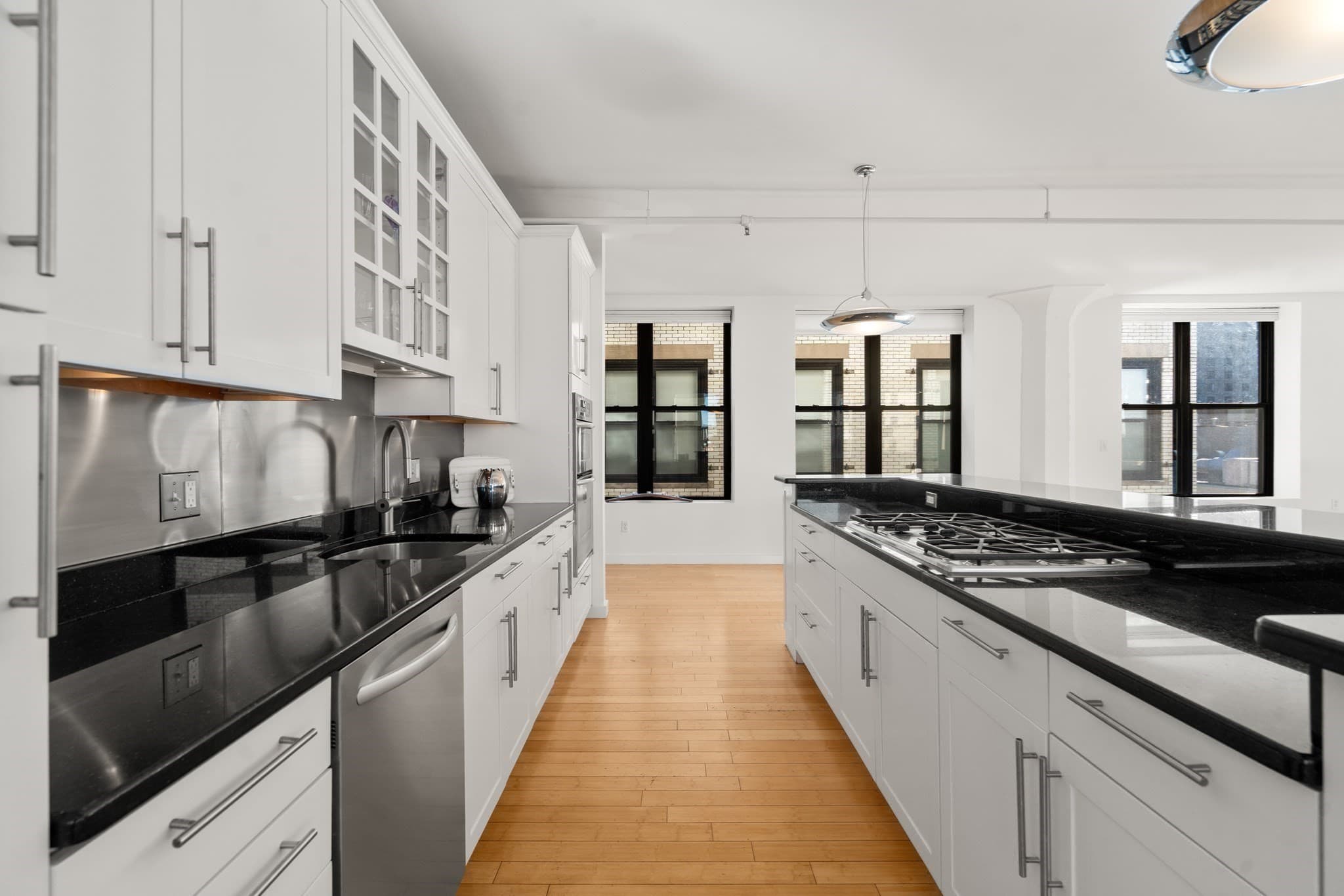 Condominium at 453 Washington Street # 10E, Boston MA 02111, Boston, photo 9 of 19