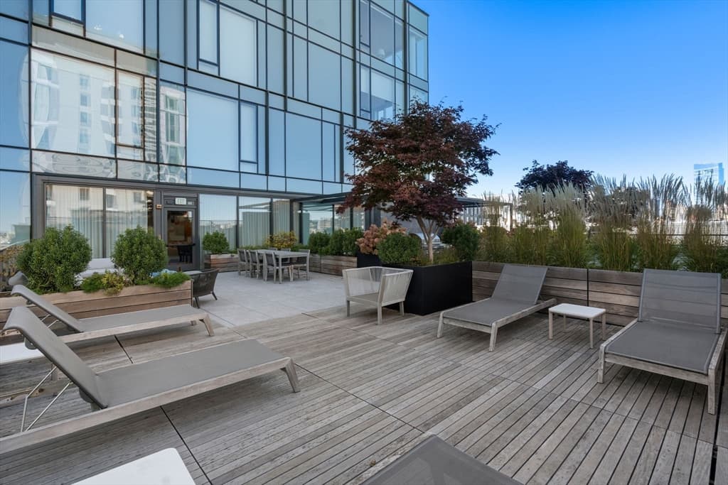 Condominium at 380 Harrison Ave, Boston MA 02118, photo 24 of 35