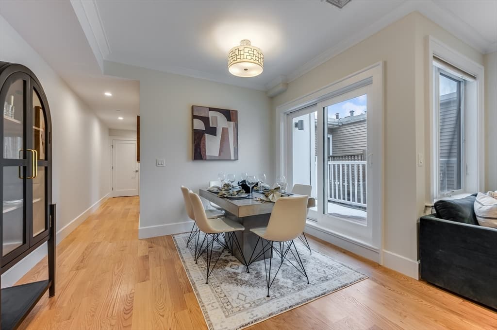 Condominium at 17 Vinton Street # 3, Boston MA 02127, photo 8 of 21