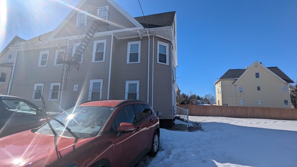 15-17 278 Emmett, Beacon And Point, Providence RI 02903 photo 4