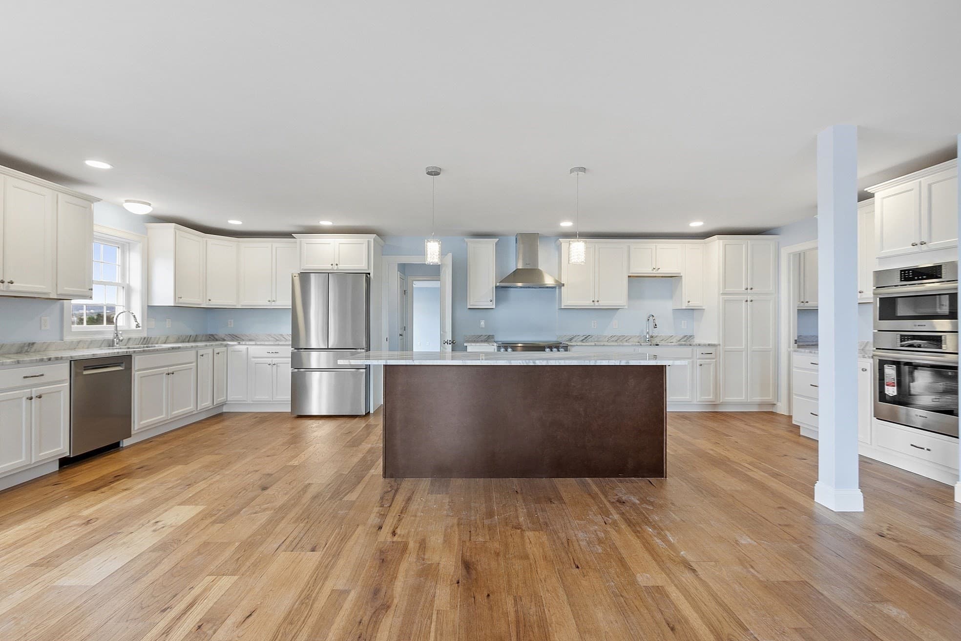 Single Family Residence at 186 Justice Hill Rd, Sterling MA 01564, Sterling, photo 3 of 30