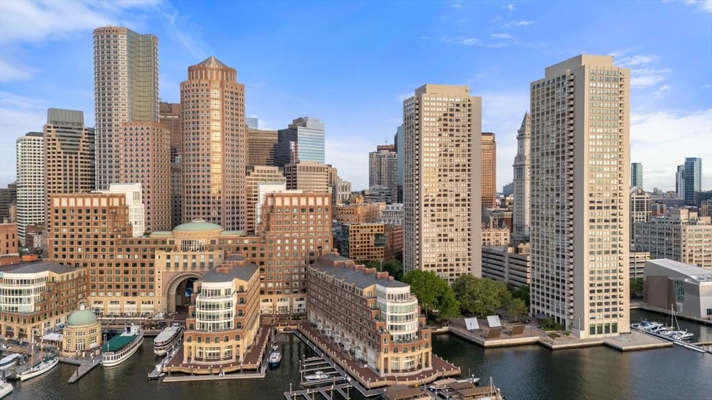 Condominium at 110 Broad Street # 901, Boston MA 02110, photo 23 of 26