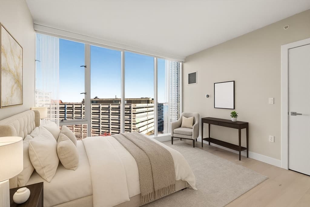 Condominium at 110 Broad Street # 901, Boston MA 02110, photo 5 of 26