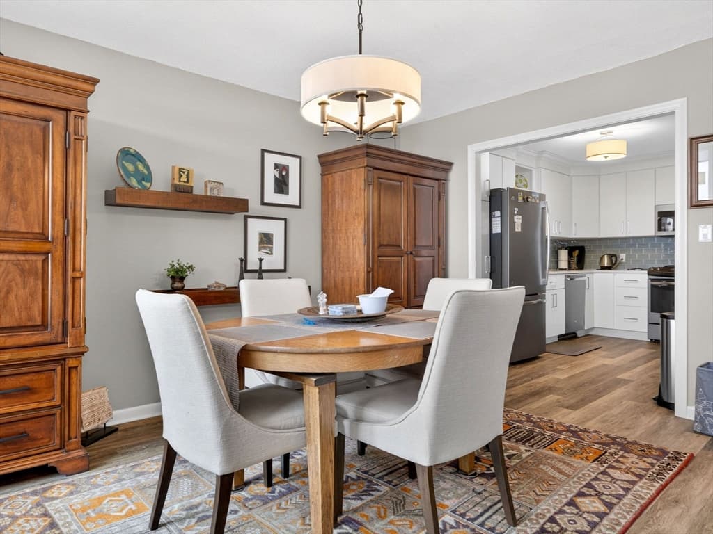 Condominium at 280 Boylston St # 713, Newton MA 02467, Newton, photo 8 of 22