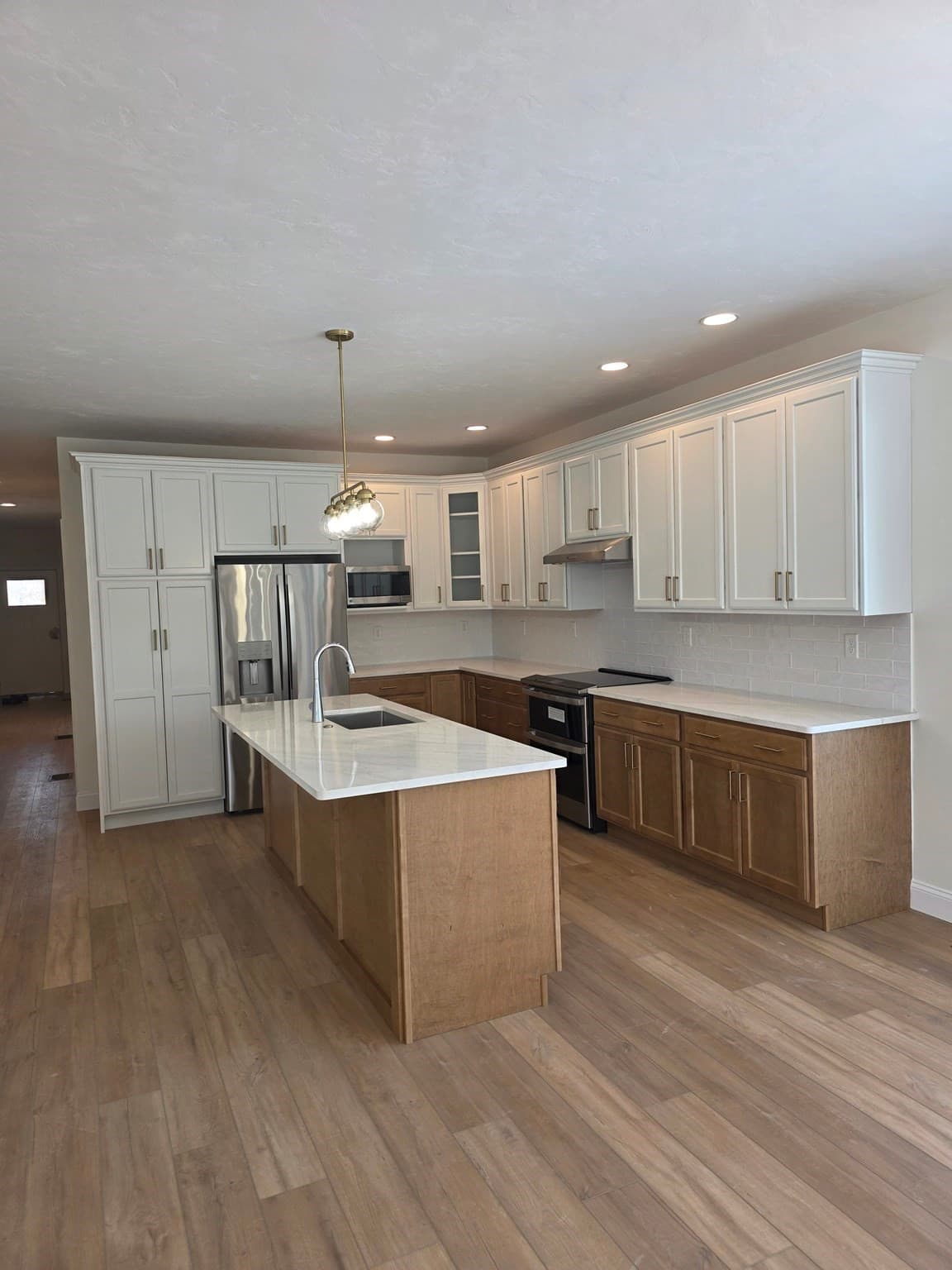 Condominium at 15 Fidelity Drive # 70, Rutland MA 01543, photo 2 of 7