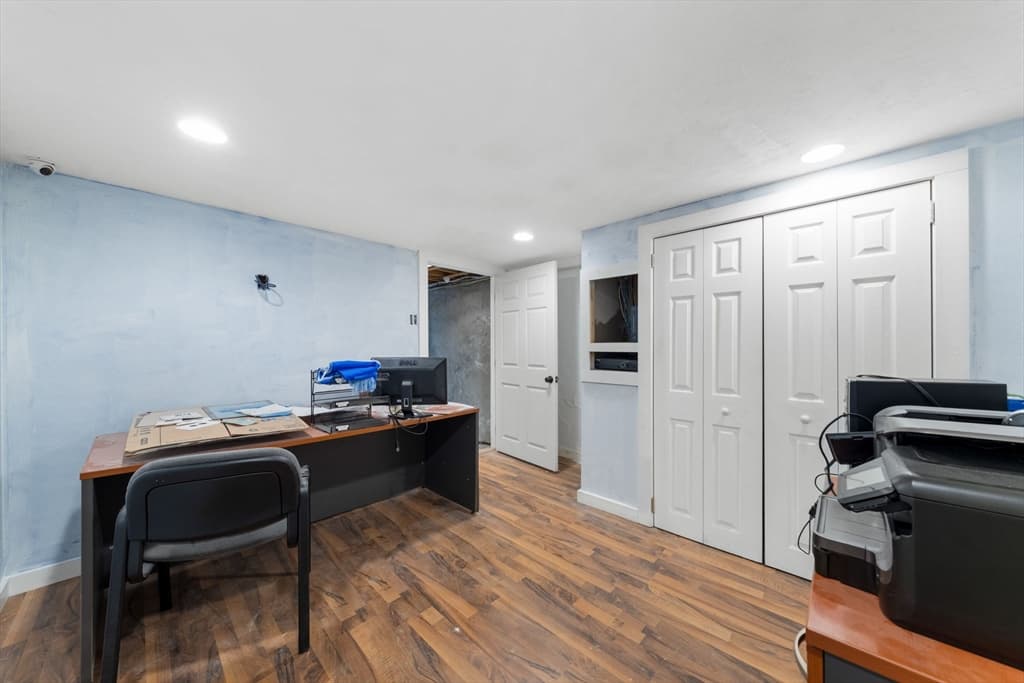 289 Acushnet Ave, New Bedford MA 02740 photo 39
