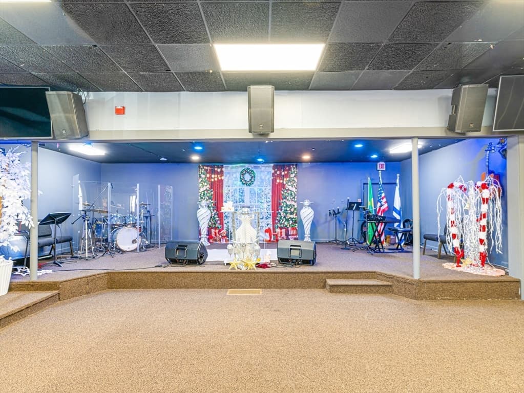 Commercial Sale at 29 Spruce St, Milford MA 01757, photo 18 of 40