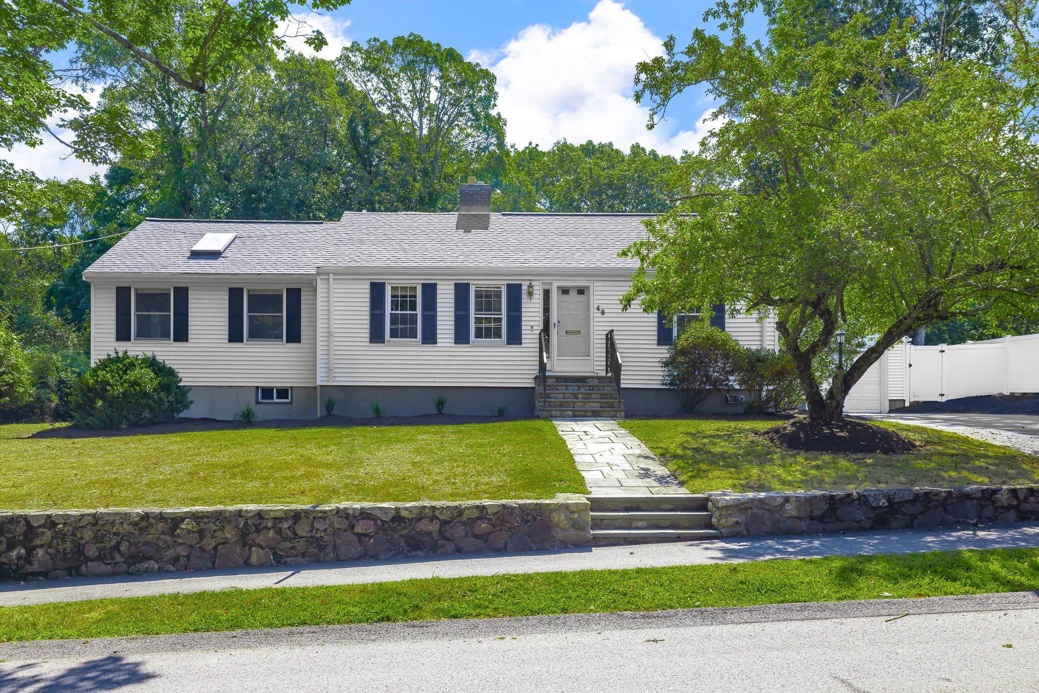 48 Taylor, Needham MA 02494
