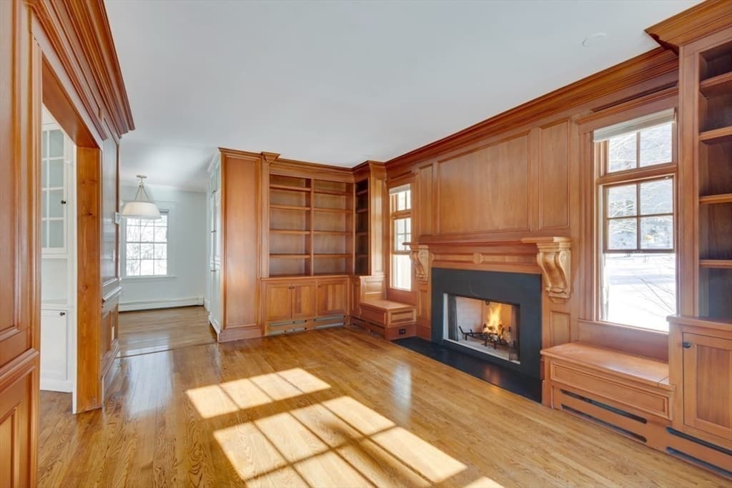 Single Family Residence at 28 Green St, Needham MA 02492, photo 9 of 21
