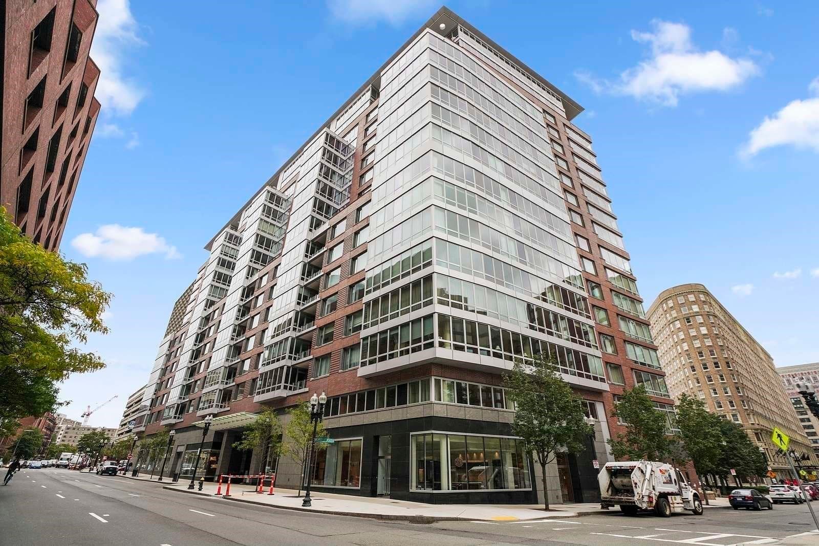 Condominium at 1 Charles St S # 602, Boston MA 02116, photo 14 of 16