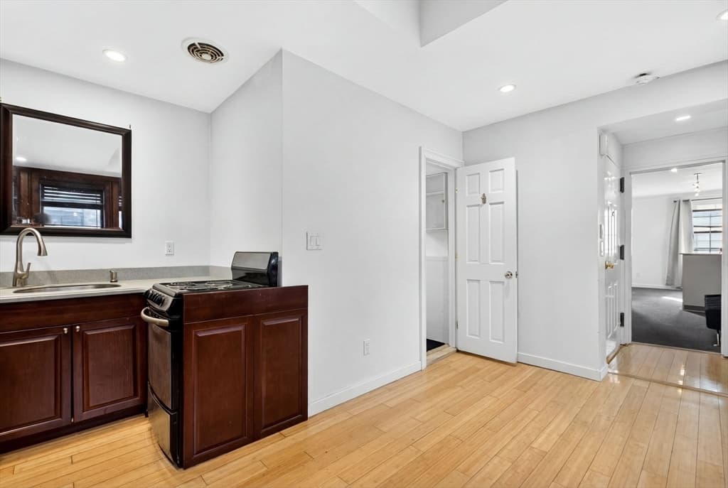 Commercial Sale at 49 Charles St, Boston MA 02114, Boston, photo 19 of 24