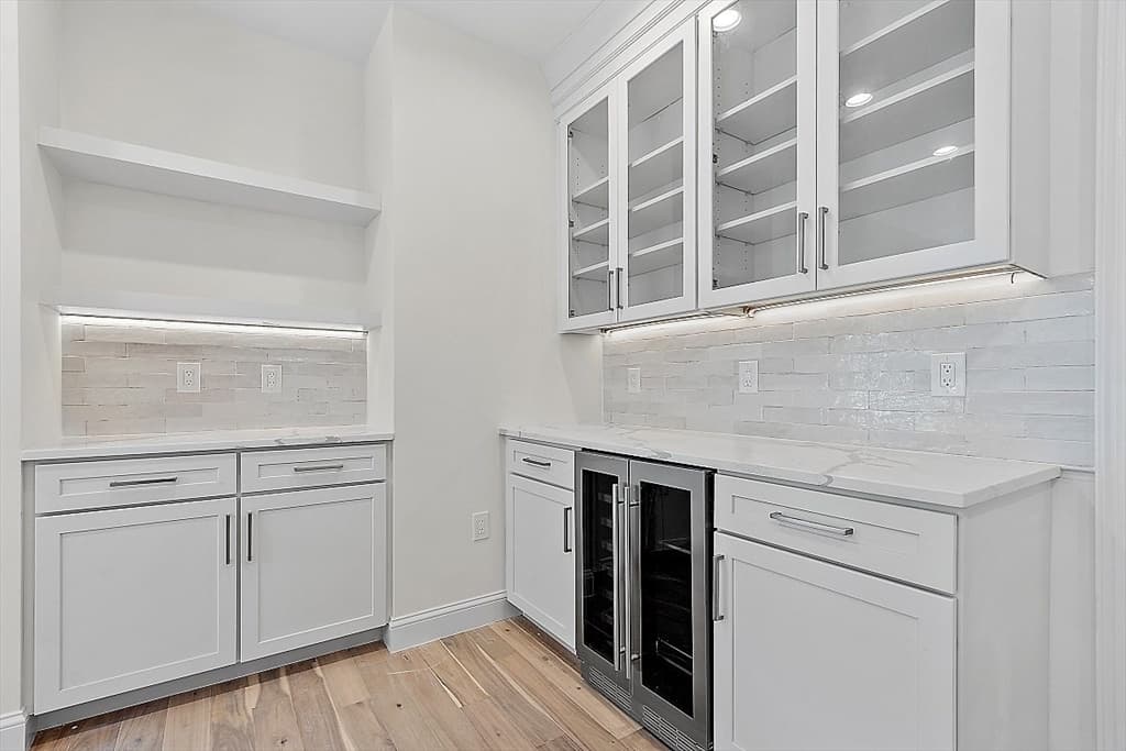 Single Family Residence at 5 Barnard Hill Road, Boylston MA 01505, photo 12 of 37