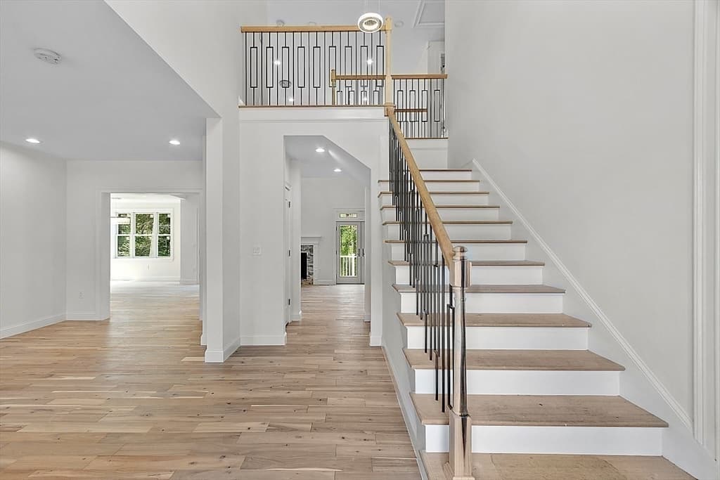 Single Family Residence at 5 Barnard Hill Road, Boylston MA 01505, photo 22 of 37