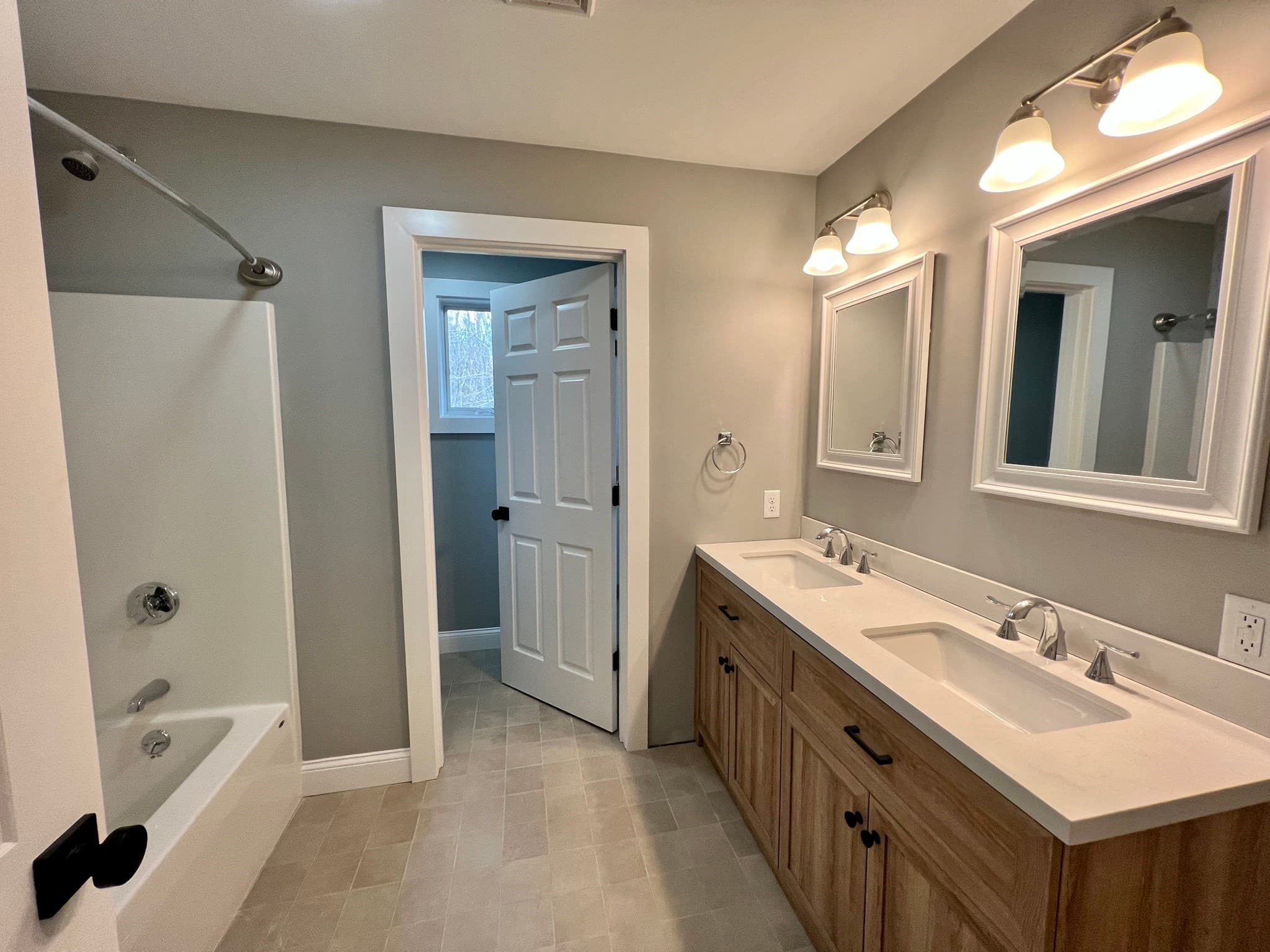 Condominium at 1617 Plymouth St # 3, East Bridgewater MA 02333, East Bridgewater, photo 23 of 28
