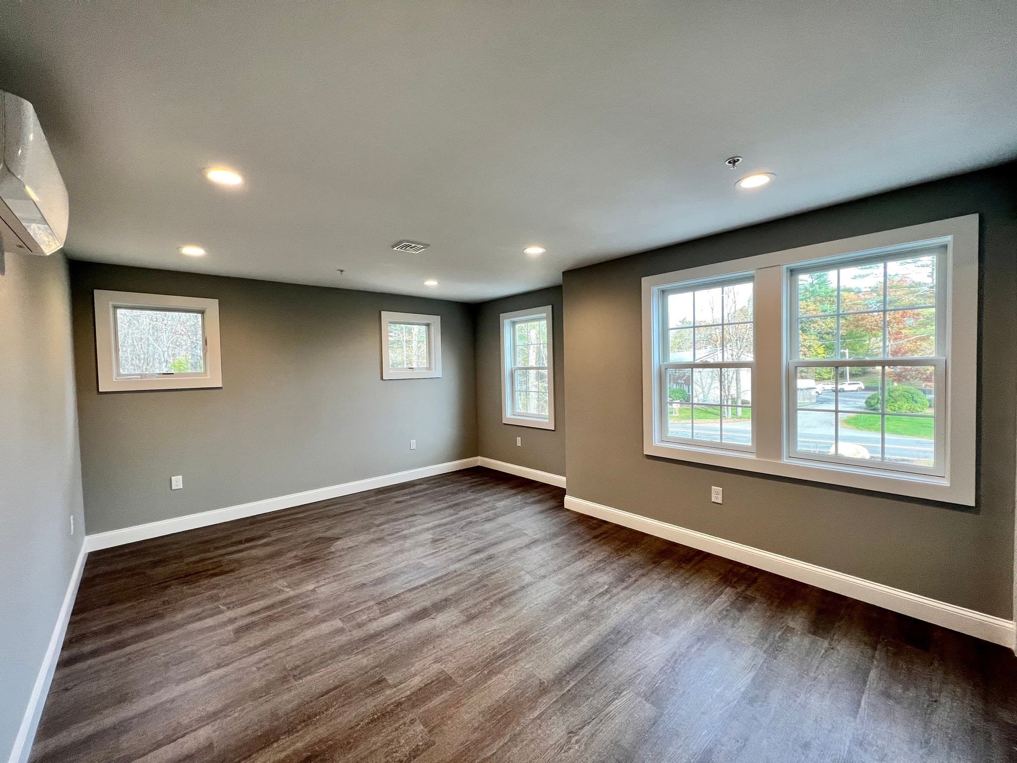 Condominium at 1617 Plymouth St # 3, East Bridgewater MA 02333, East Bridgewater, photo 17 of 28