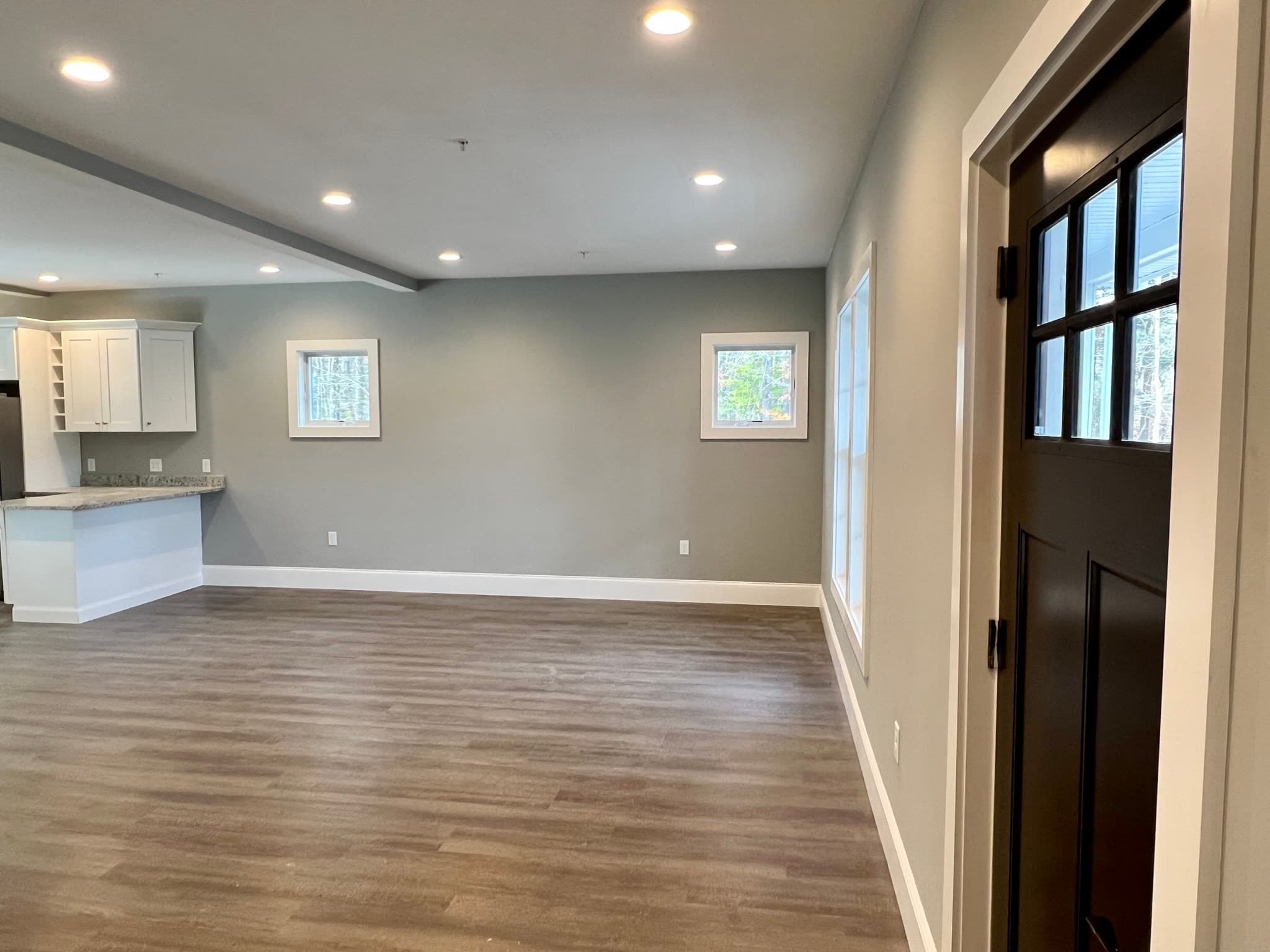 Condominium at 1617 Plymouth St # 3, East Bridgewater MA 02333, East Bridgewater, photo 5 of 28