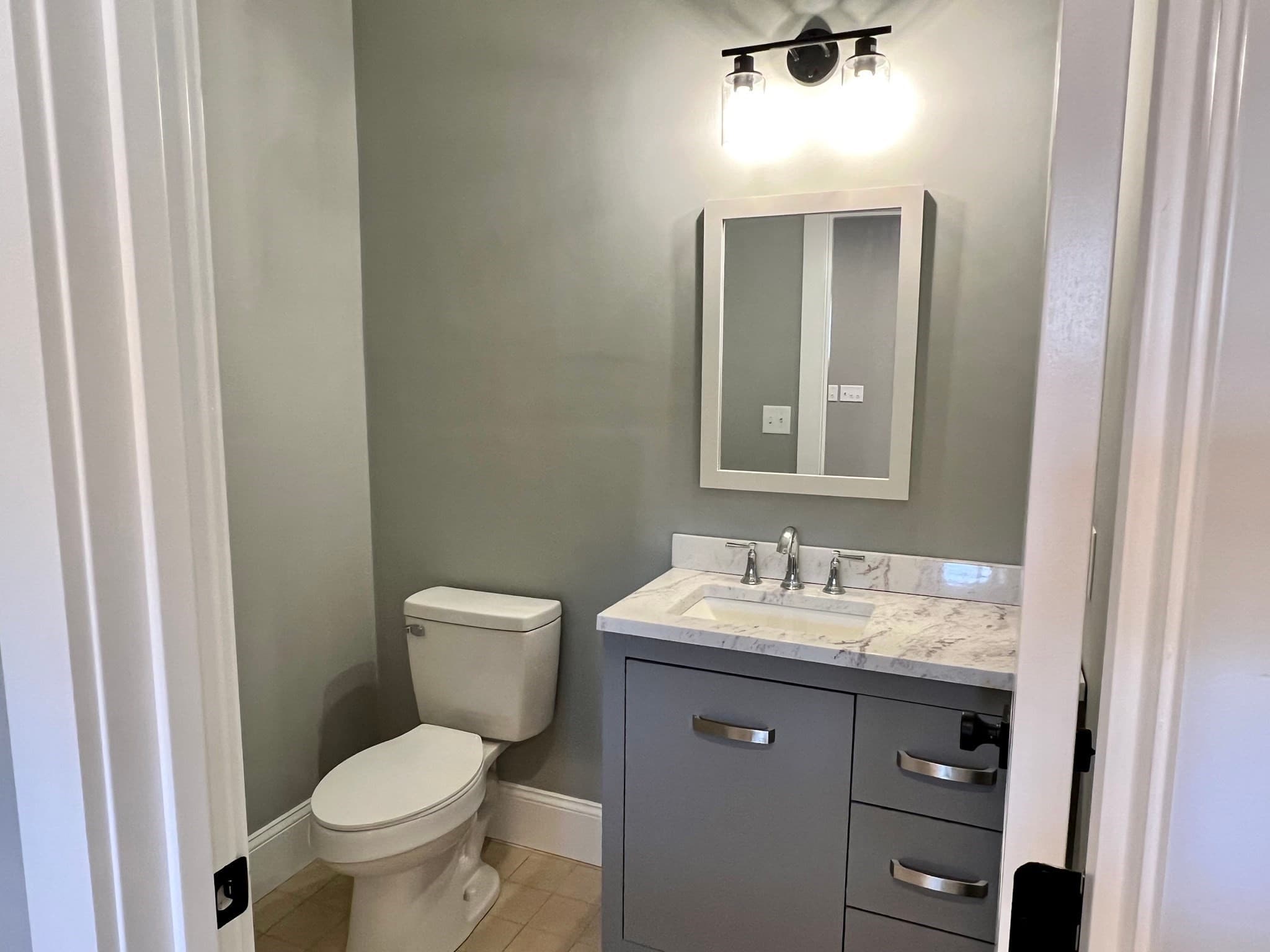 Condominium at 1617 Plymouth St # 3, East Bridgewater MA 02333, East Bridgewater, photo 4 of 28