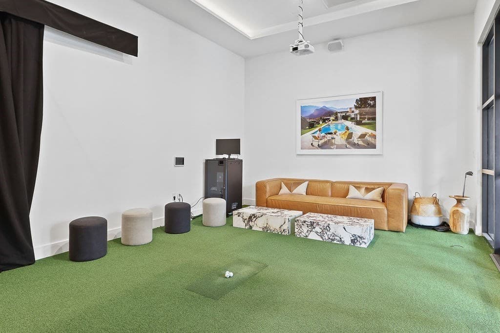 Condominium at 99 Sumner St # 623, Boston MA 02128, photo 13 of 15