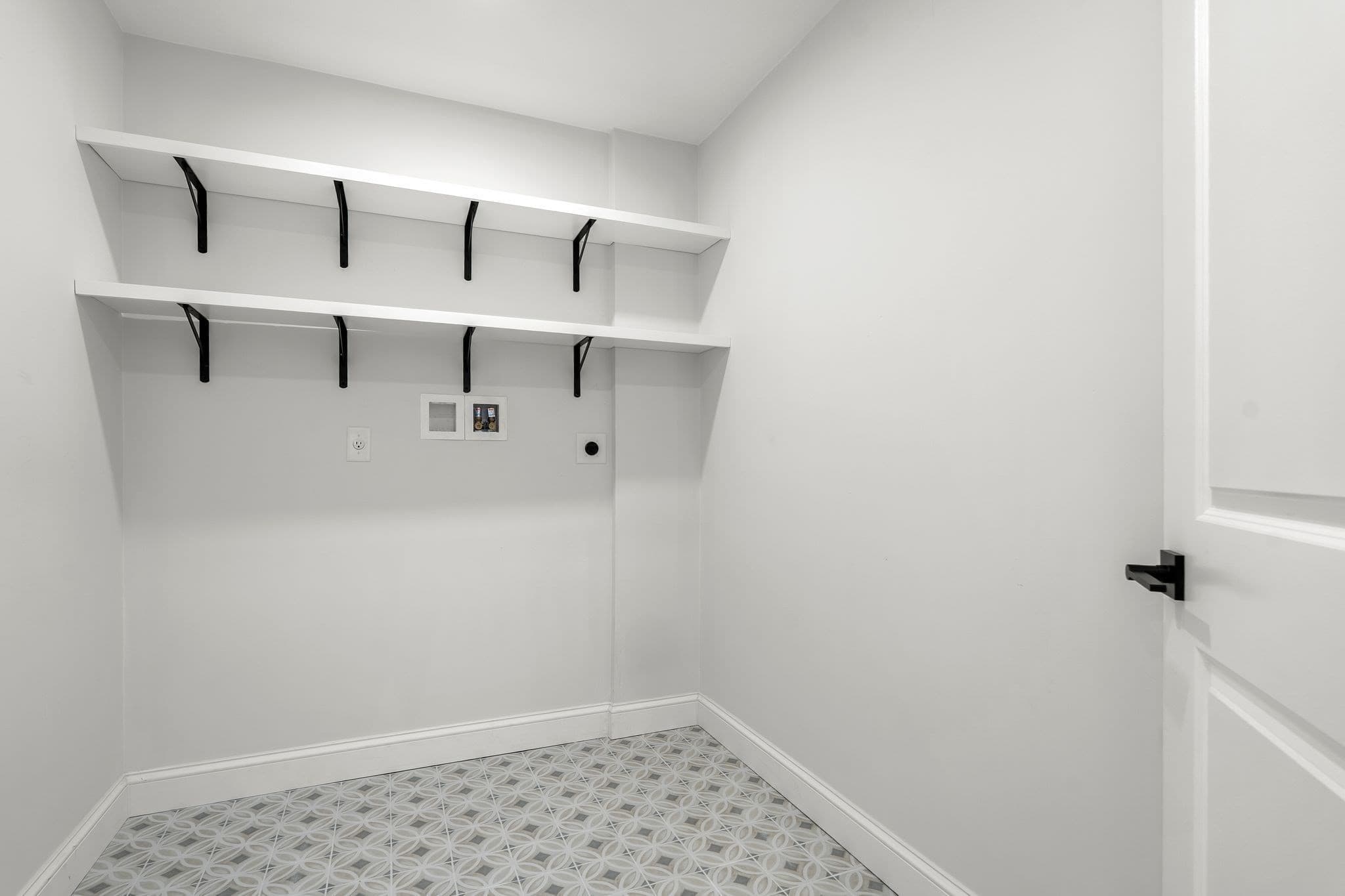 Condominium at 3 Whitman Circle # 3, Bellingham MA 02019, photo 10 of 19