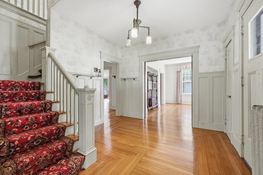 Single Family Residence at 1435 Longmeadow Street, Longmeadow MA 01106, photo 2 of 36