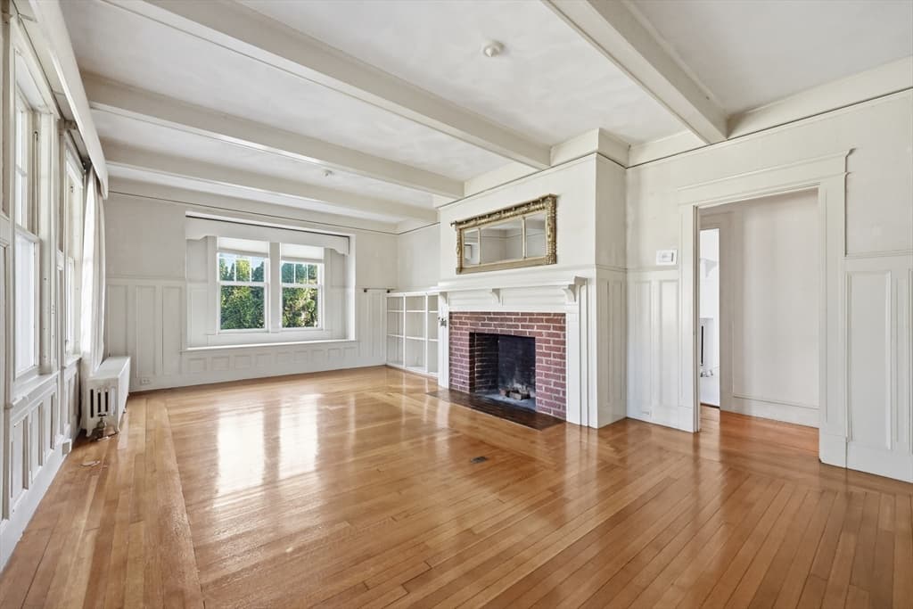 Single Family Residence at 1435 Longmeadow Street, Longmeadow MA 01106, photo 6 of 36