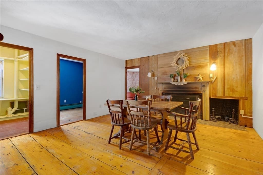 Single Family Residence at 2 Country Club Dr, Halifax MA 02338, Halifax, photo 2 of 40