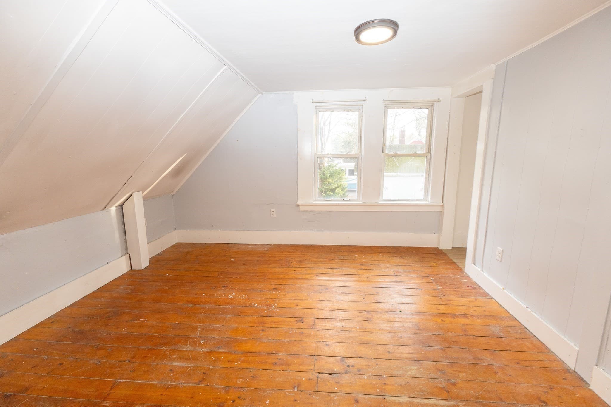 Single Family Residence at 958 Centre St., Middleboro MA 02346, photo 11 of 17