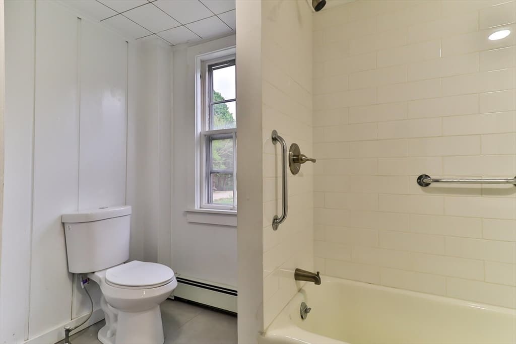 Single Family Residence at 194 Main St, Dennis MA 02638, photo 8 of 20